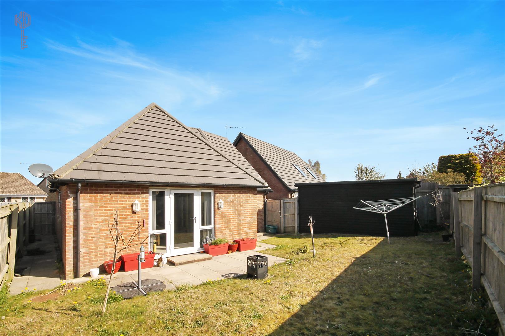 2 Bedroom Bungalow Stour View Gardens, Corfe Mullen, Wimborne